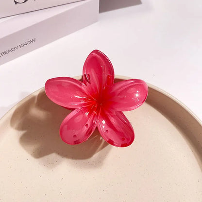 Tropical Blossom Hair Clip – The Floral Touch Your Summer Needs"
